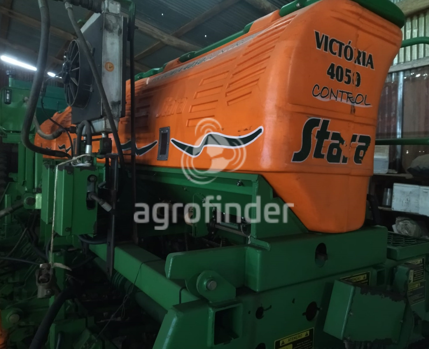 Plantadeira de Verão Stara Victória 4050 Control Ano 2010-2011