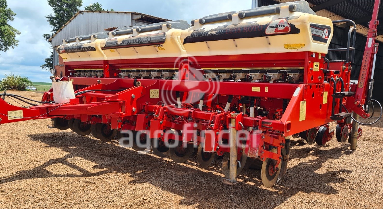 Plantadeira de verão Semeato Land Master 13/15 Ano 2009