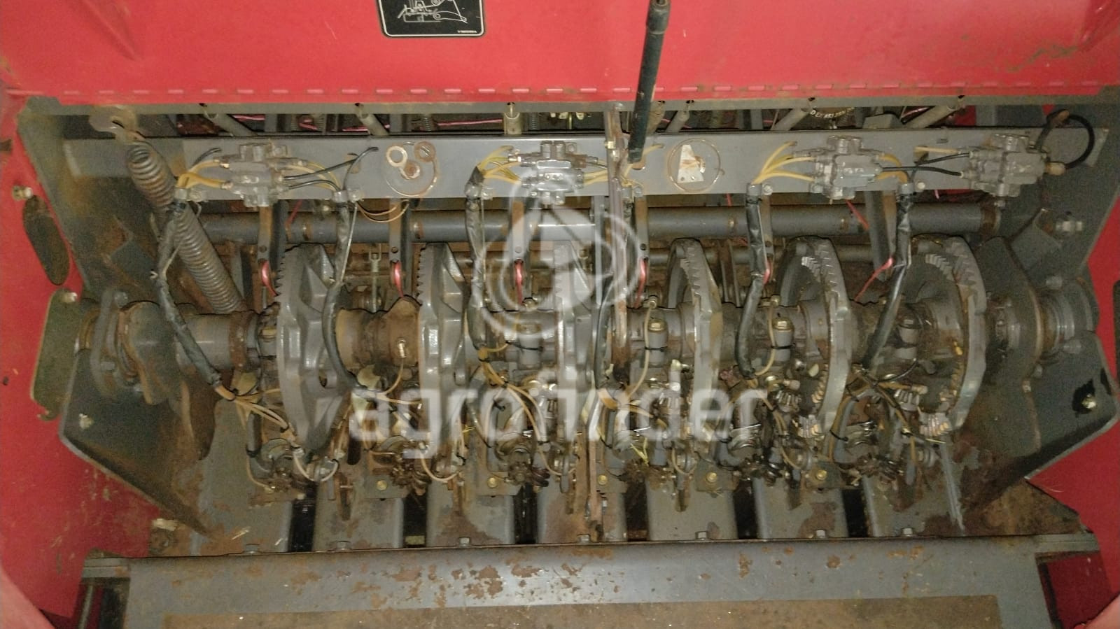 Enfardadeira Challenger LB34B Ano 2014