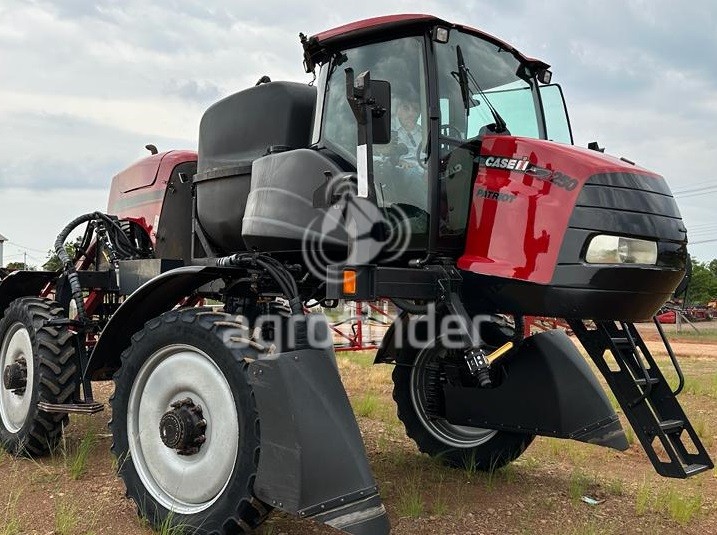 Pulverizador Autopropelido Case Patriot 250 Ano 2013