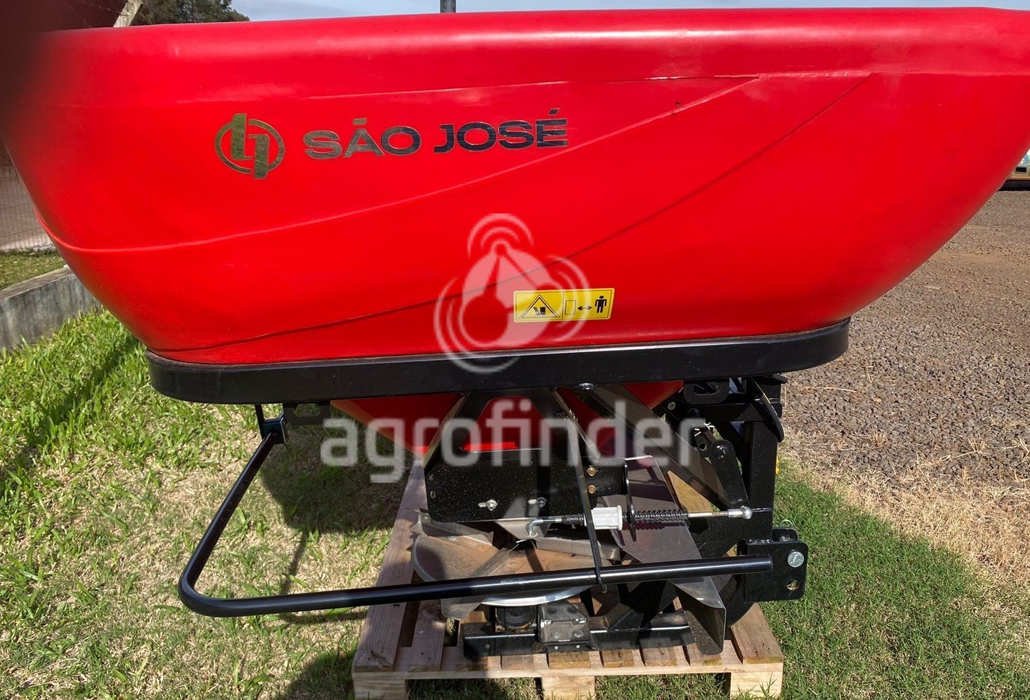 Distribuidor de Sólidos São José Turben 1400 ano 2024