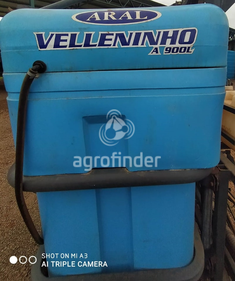 Pulverizador Hidráulico Aral Velleninho A900L Ano 2012