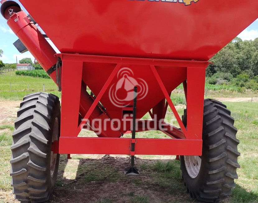 Graneleira Becker GB 12000 Ano 2017