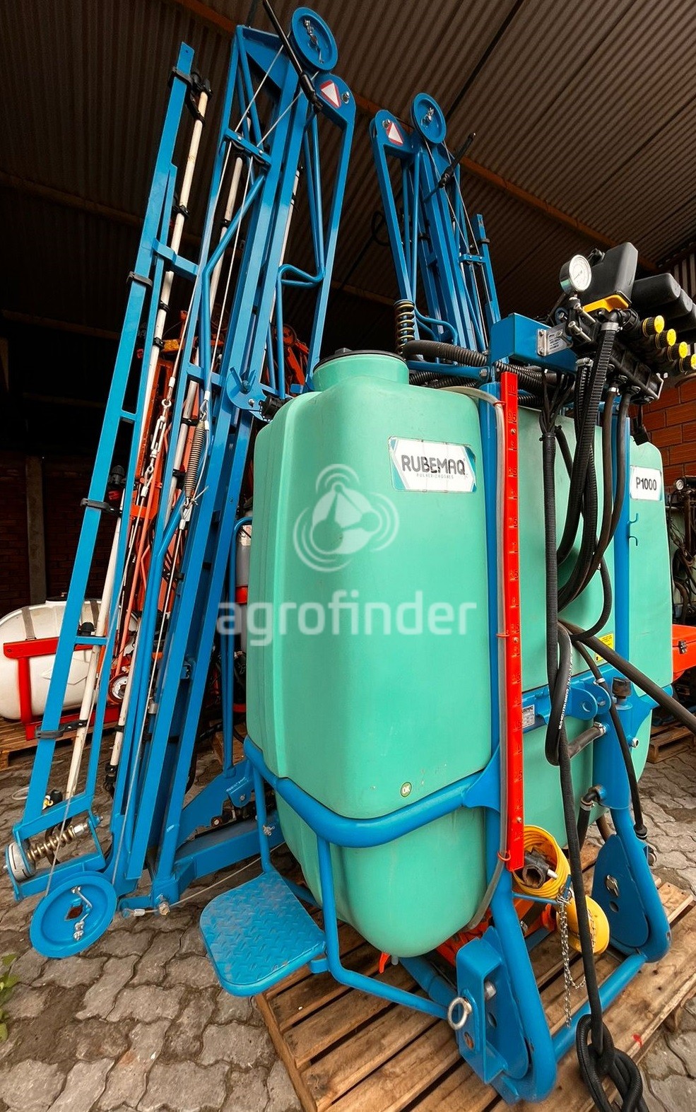 Pulverizador Hidráulico  Rubemaq 1000 L ano 2021