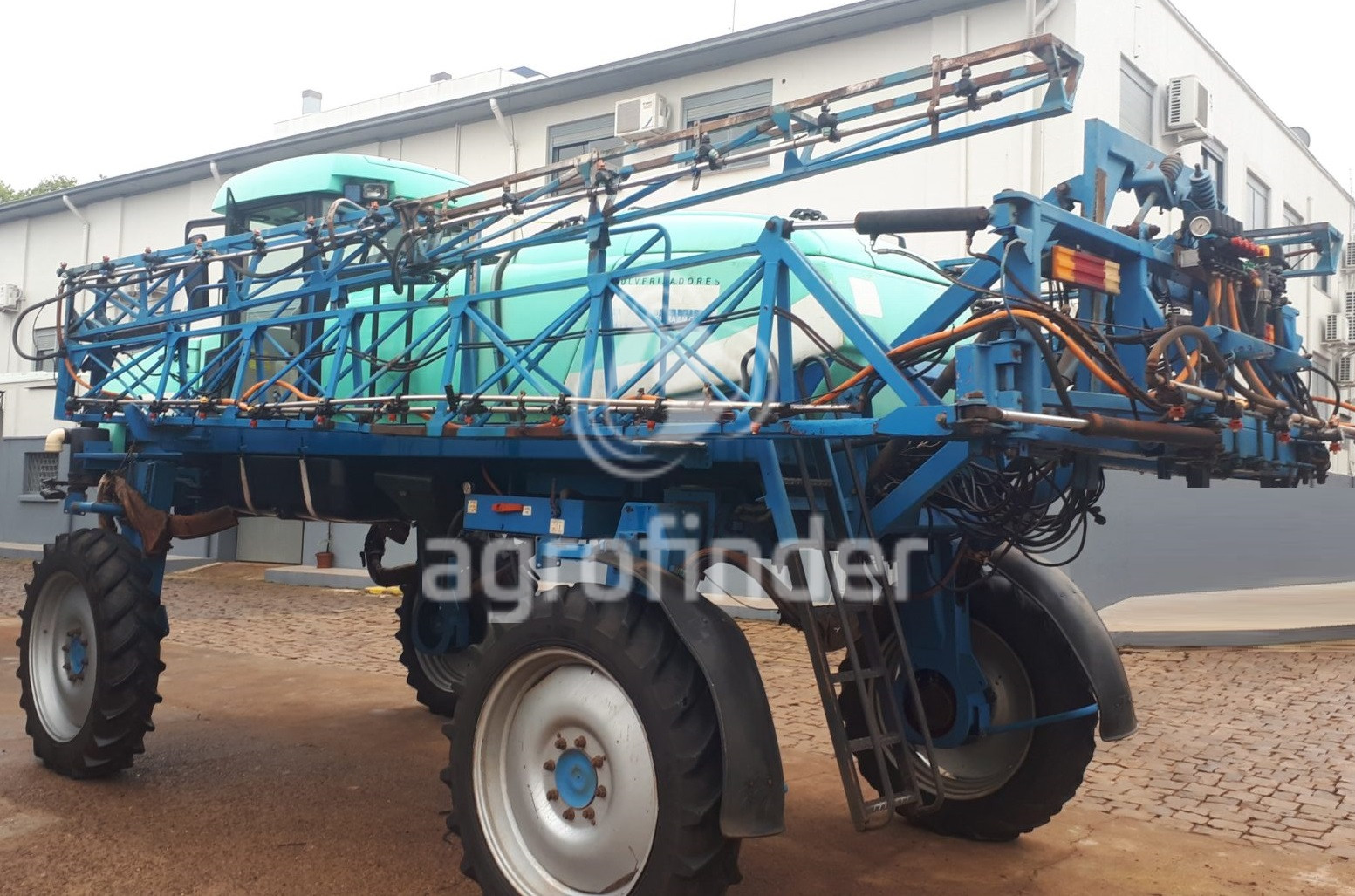 Pulverizador Autopropelido Montana  Parruda MA 3027 ano 2005