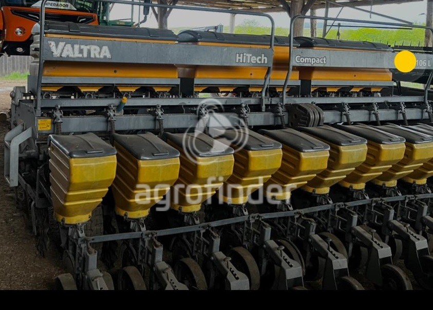 Plantadeira de verão  Valtra  BP 1106 L  ano 2012