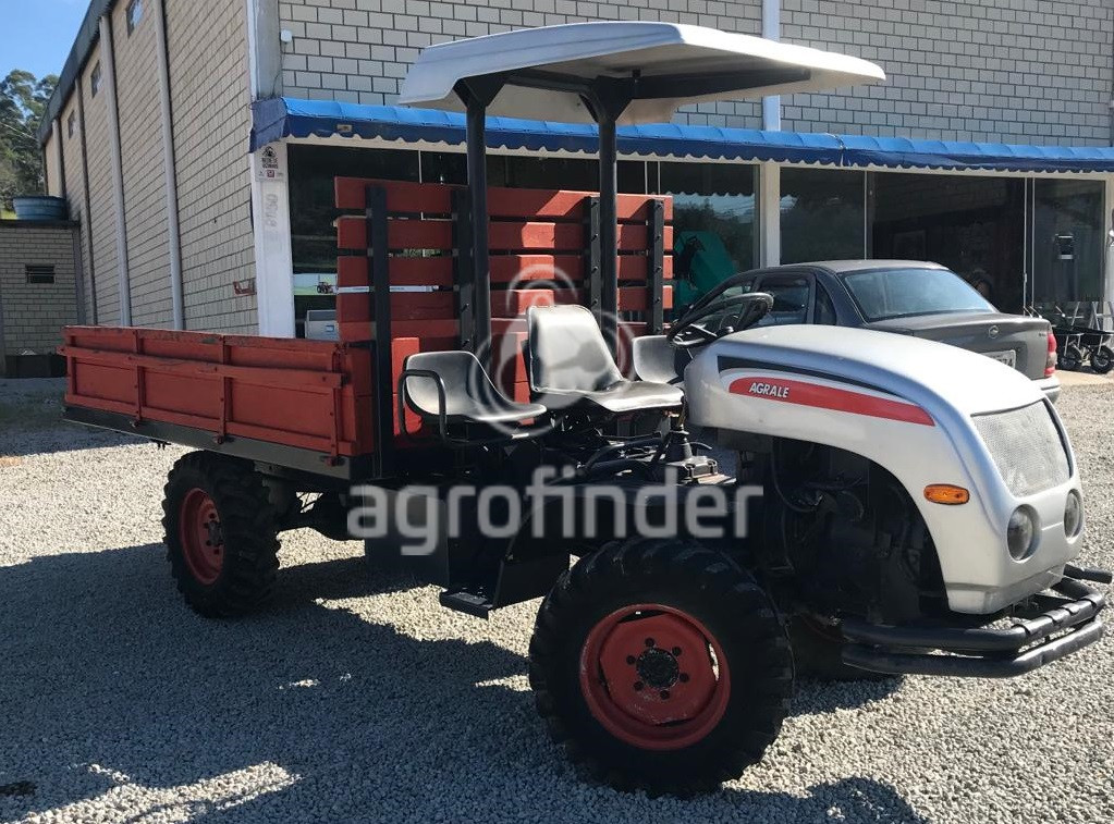 Trator Agrale 4230.4 Cargo  ano 2014