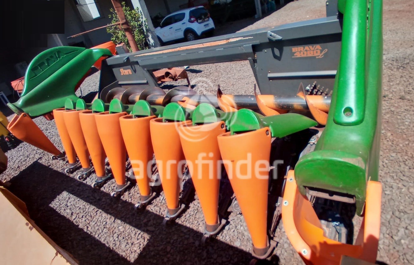 Plataforma de Milho Stara Brava 4080 Ano 2008