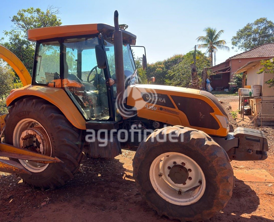 Trator Valtra A 950 ano 2015