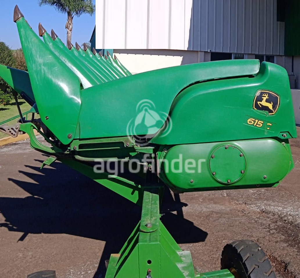 Plataforma de milho  John Deere  615 C ano 2011