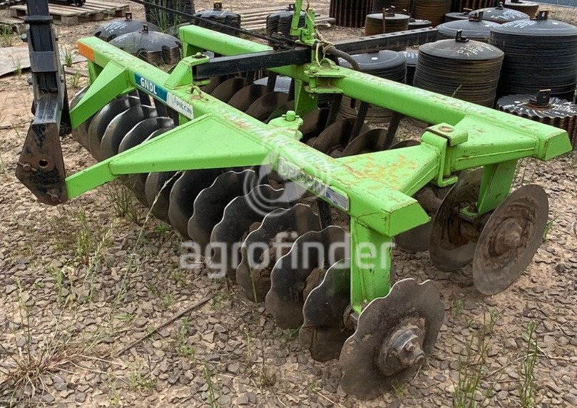 Grade Niveladora Piccin GNDL  ano 2017