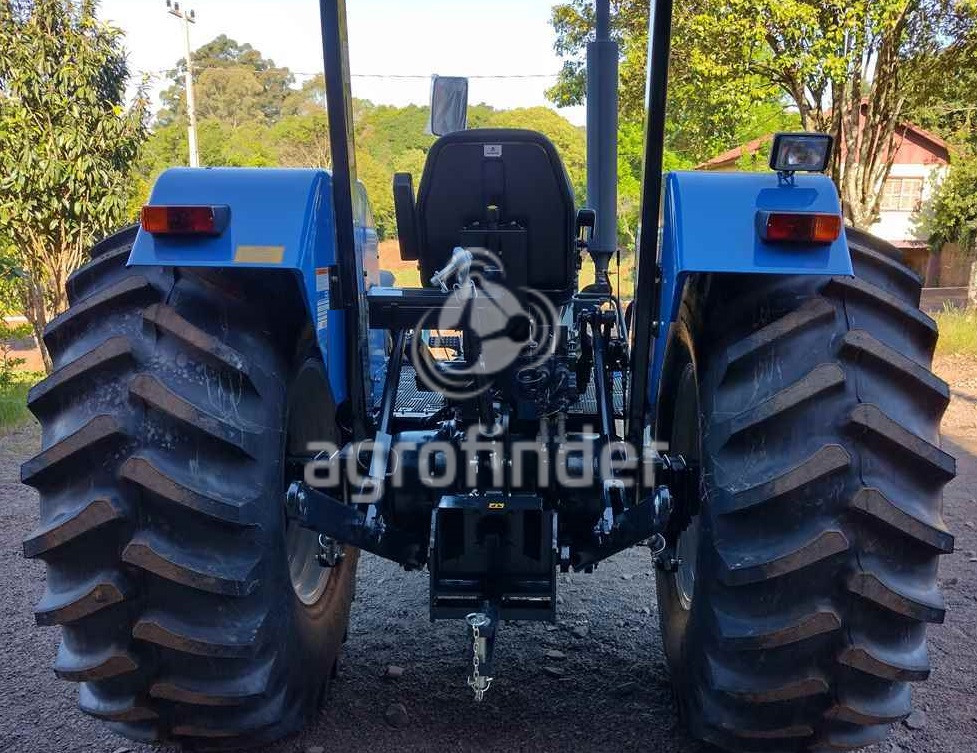 Trator New Holland 7630 ano 2022