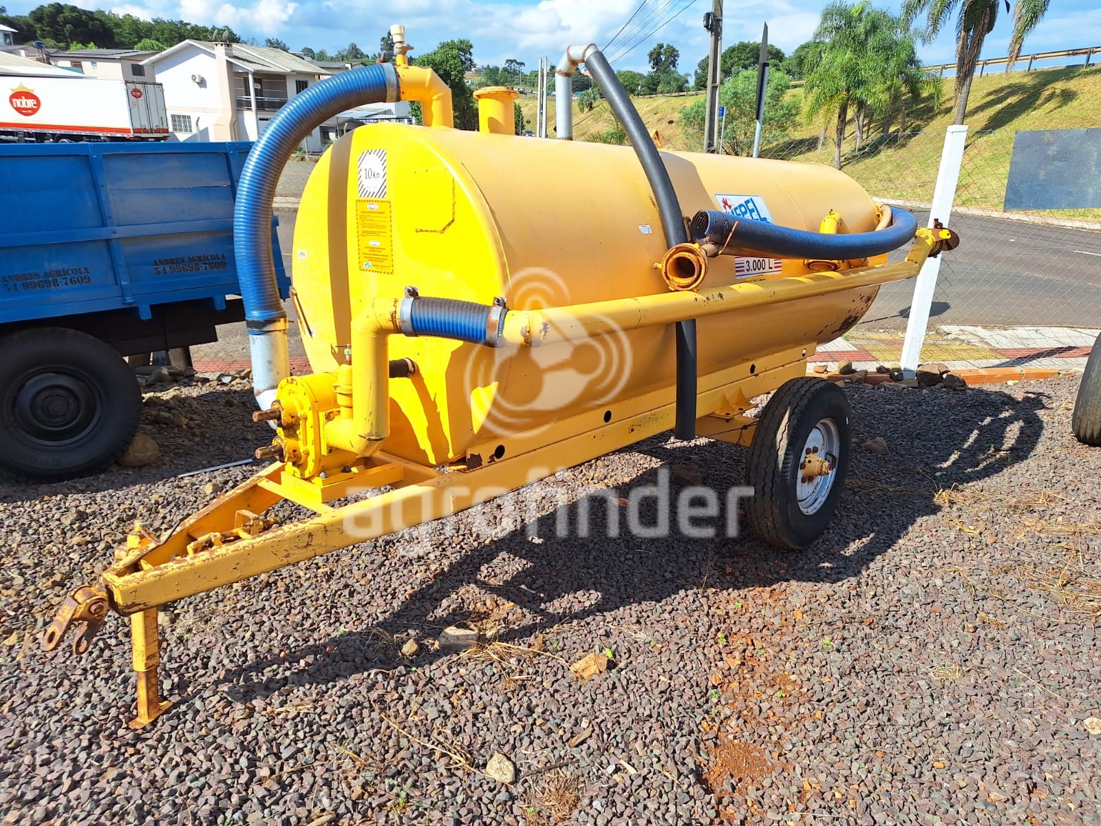 Distribuidor de sólidos líquidos Mepel Daol Ano 2004