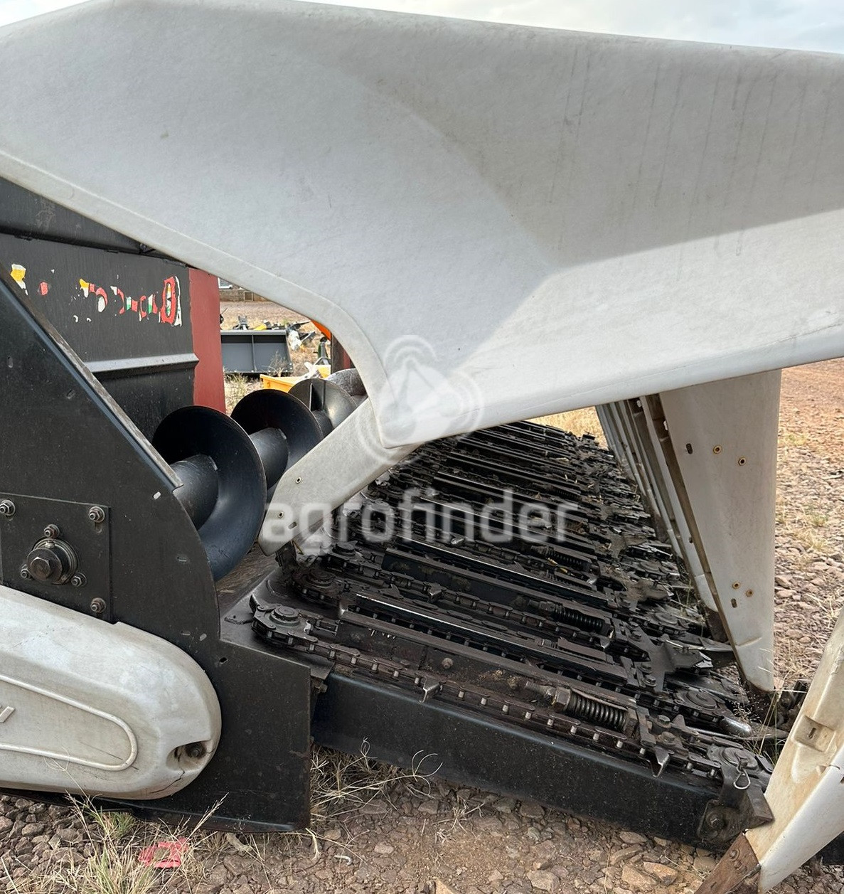 Plataforma de Milho Sfil PLM 6000 ano 2004