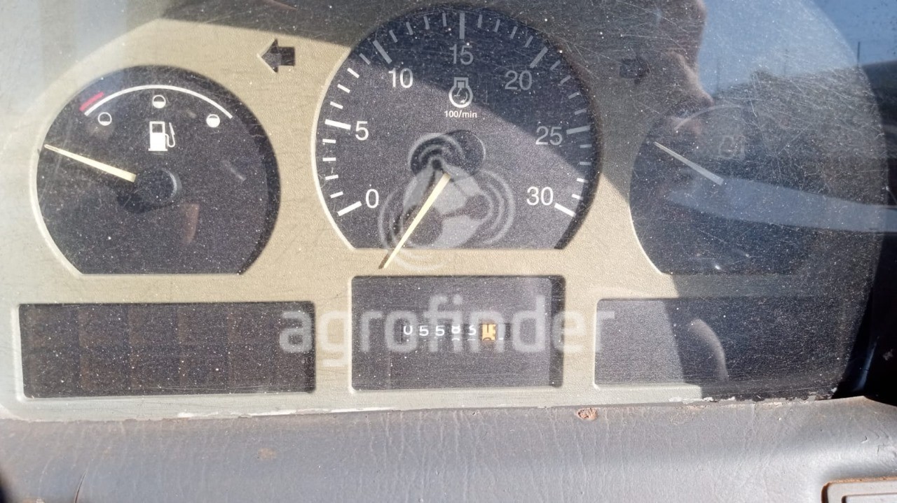 Trator Valtra BM 100 Ano 2004