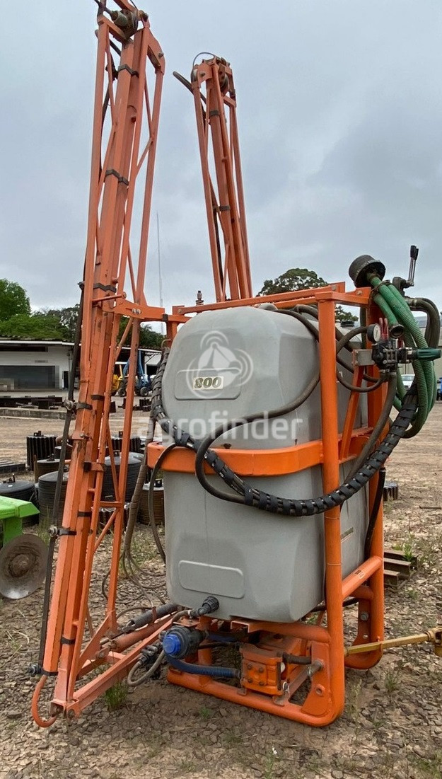 Pulverizador Hidráulico  Solomarq  800 Litros ano 2021