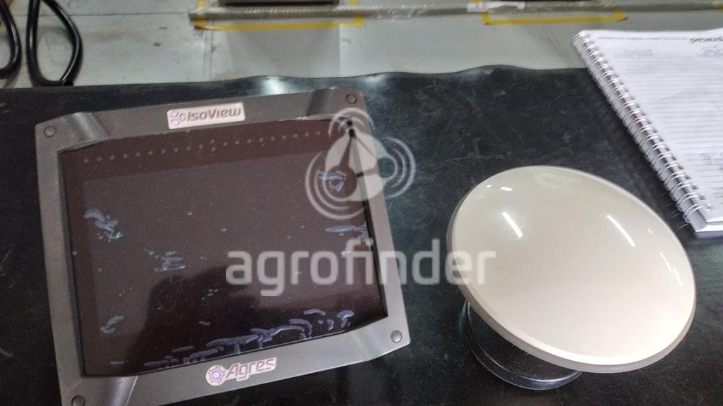 Pulverizador de Arrasto Jacto Columbia AD 18 Ano 2004