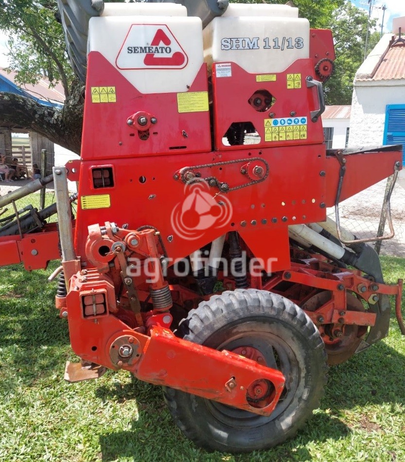 Plantadeira de Inverno Semeato SHM 11/13 ano 2009