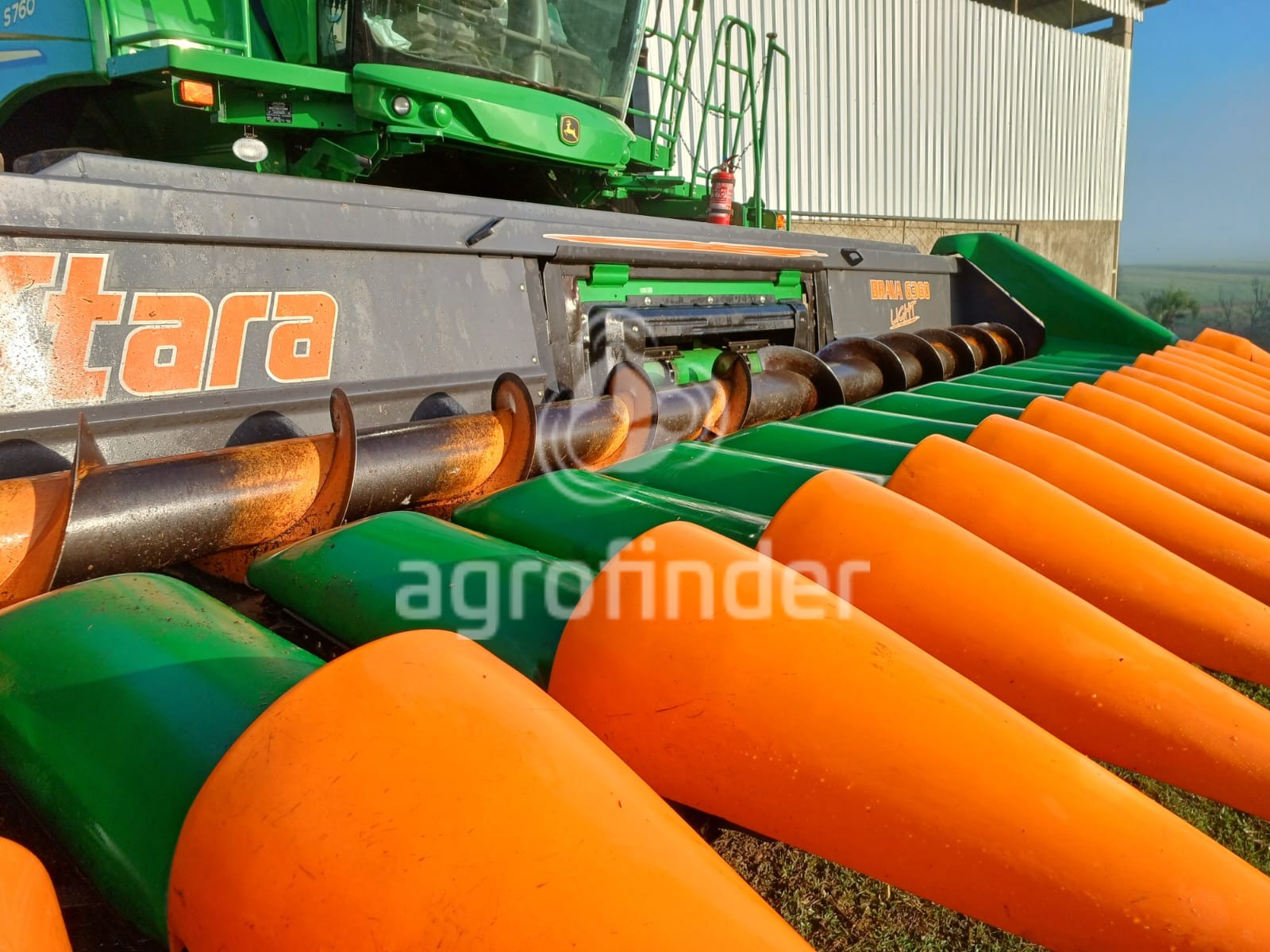 Plataforma de Milho Stara Brava 6360 Ano 2010