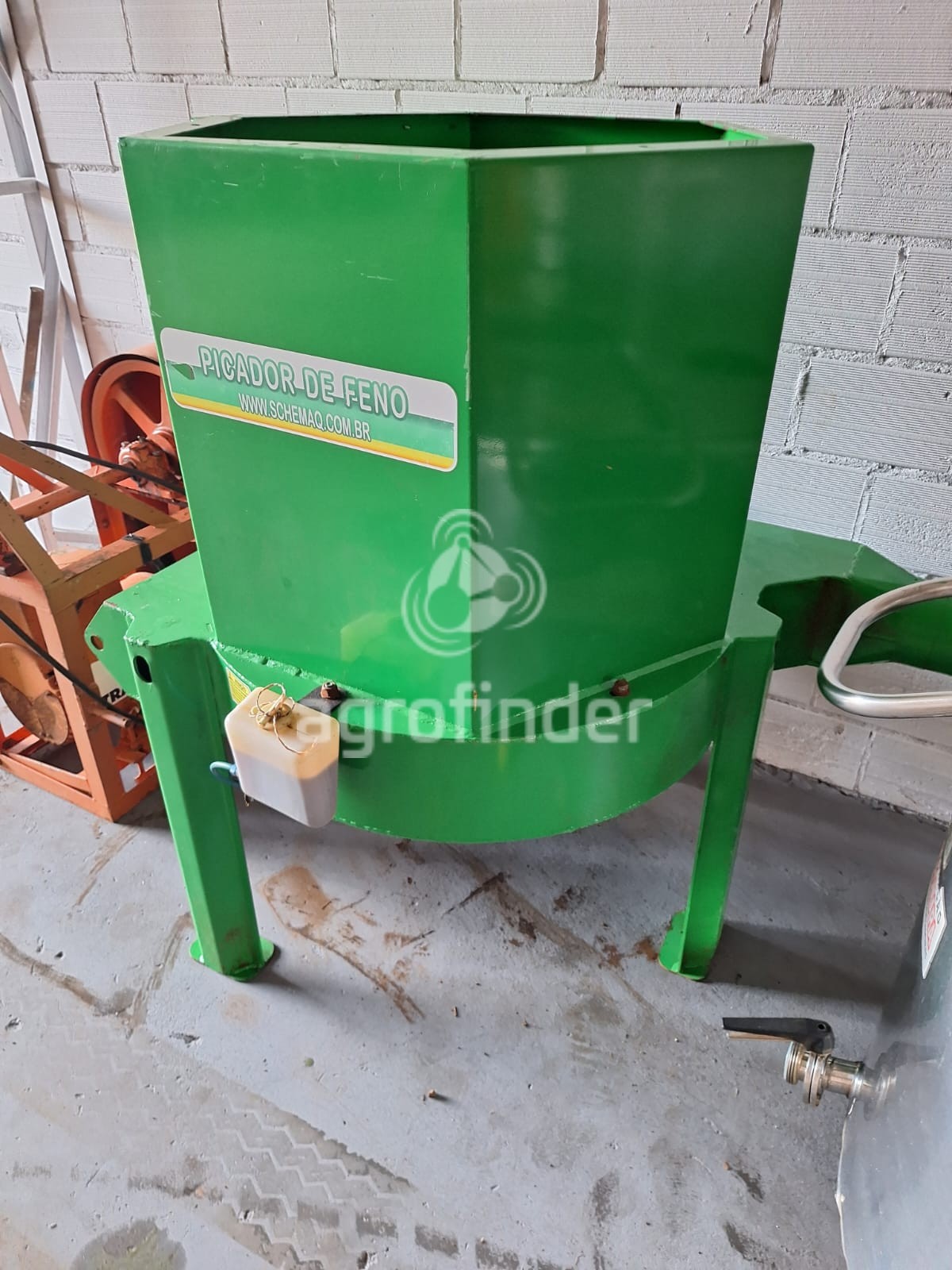 Picador de feno Shemaq STF360 Ano 2019