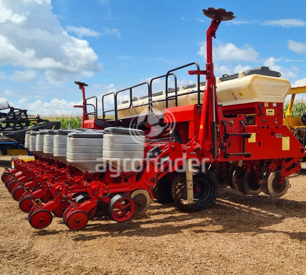 Plantadeira de verão Semeato Land Master 13/15 Ano 2009