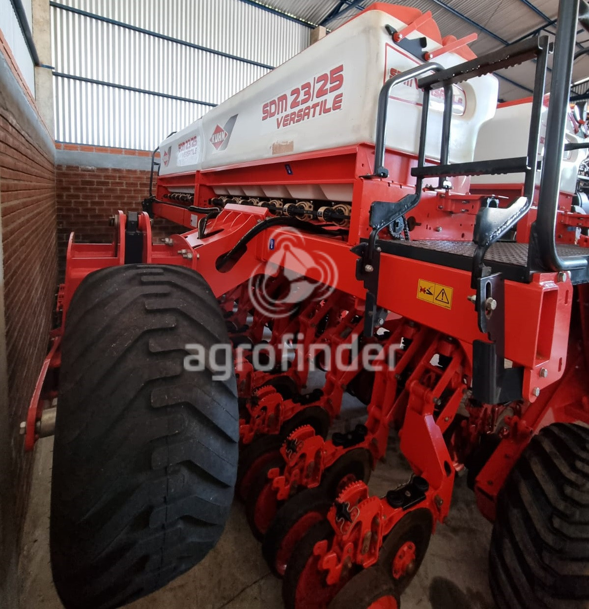 Plantadeira de Inverno Kuhn SDM 23/25 ano 2019