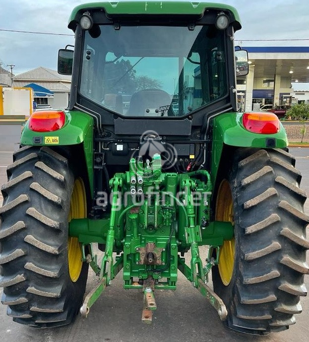 Trator  John Deere 6100 J ano 2017