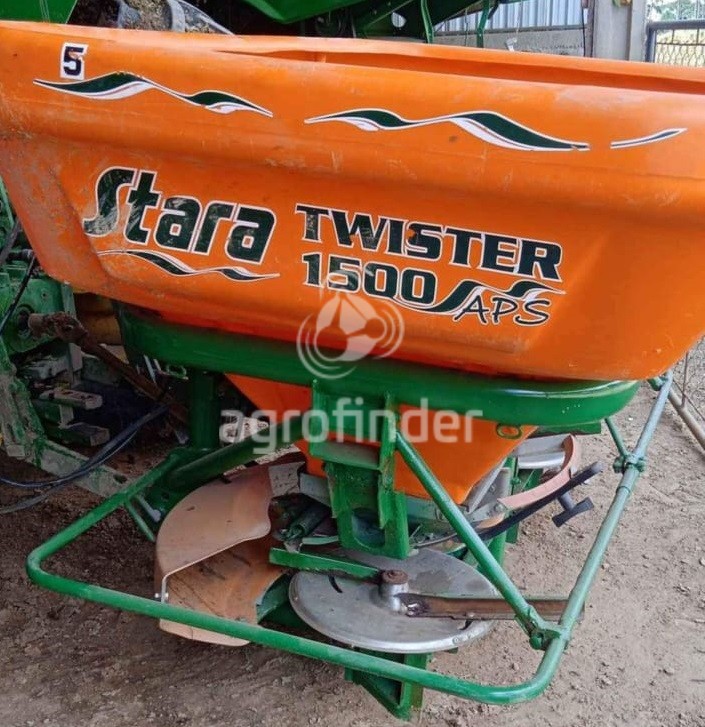Distribuidor de Sólidos Stara Twister 1500 Ano 2016