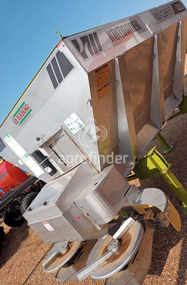 Distribuidor de sólidos Kamaq KOMANDER 100 CERES Ano 2021