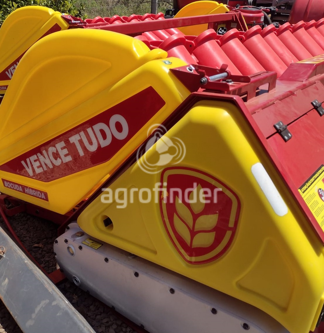 Plataforma de Milho Vence Tudo Bocuda 6910 Ano 2023