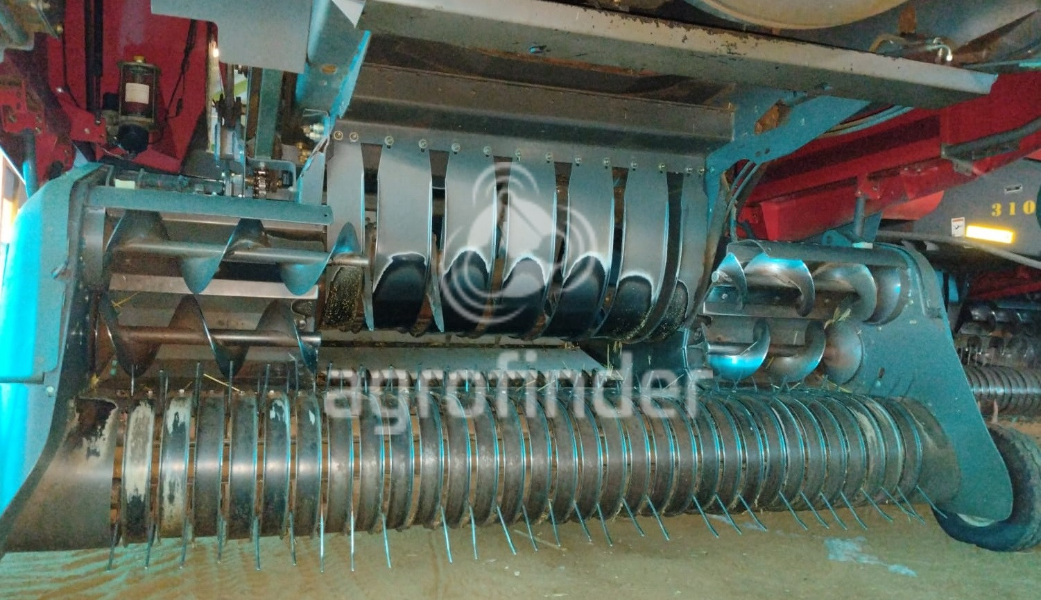 Enfardadeira Challenger LB34B Ano 2014