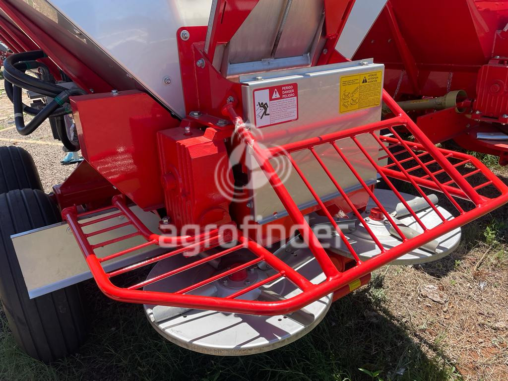 Distribuidor de Fertilizantes Sólidos  Jan Lancer 7500 ano 2022
