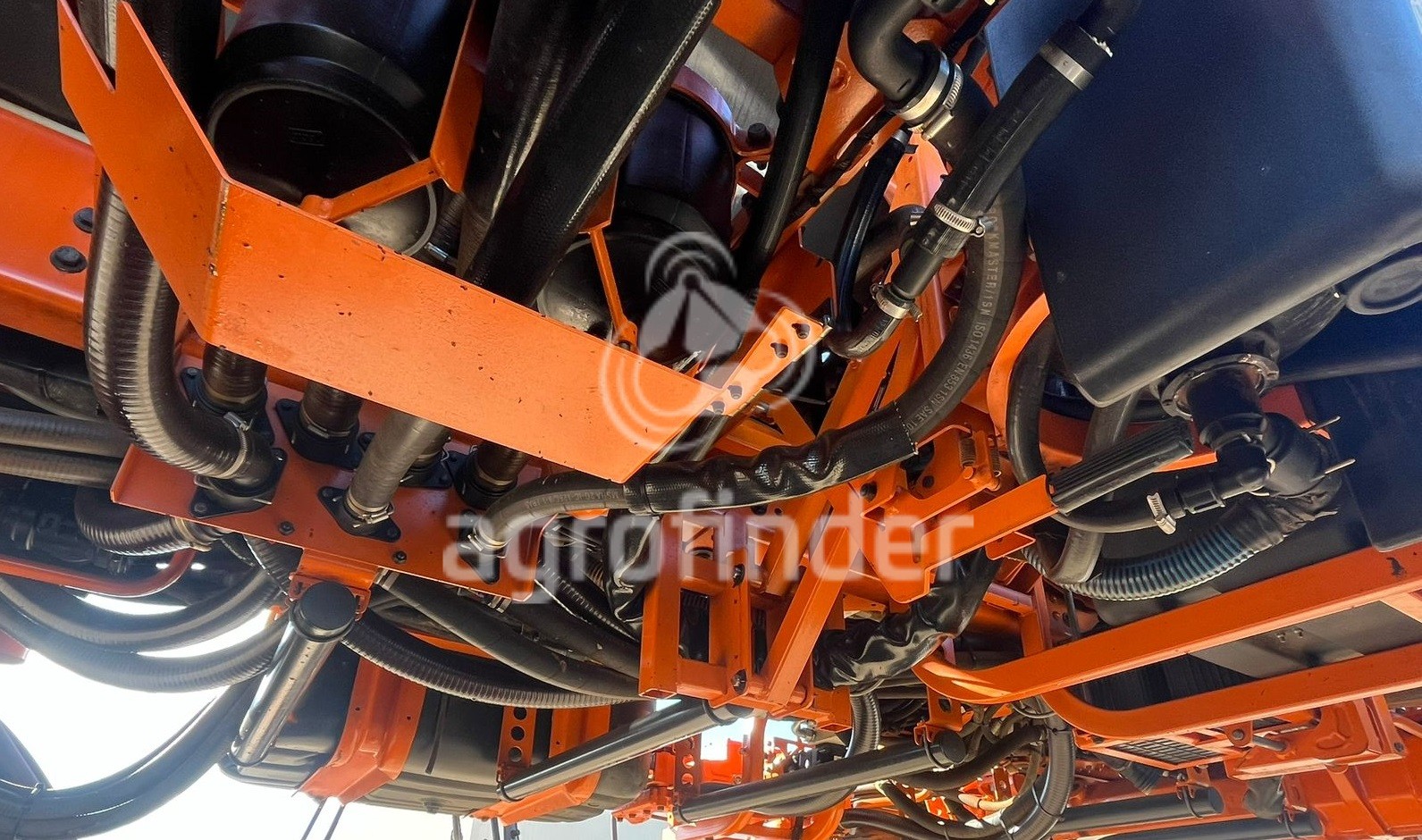 Pulverizador autopropelido Jacto Uniport 3030 ano 2021