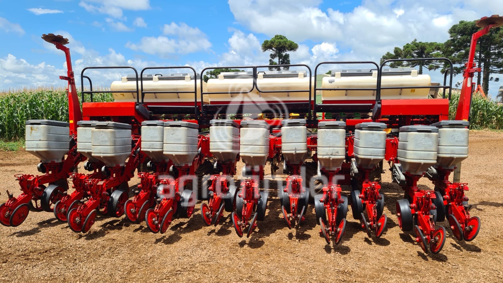 Plantadeira de verão Semeato Land Master 13/15 Ano 2009