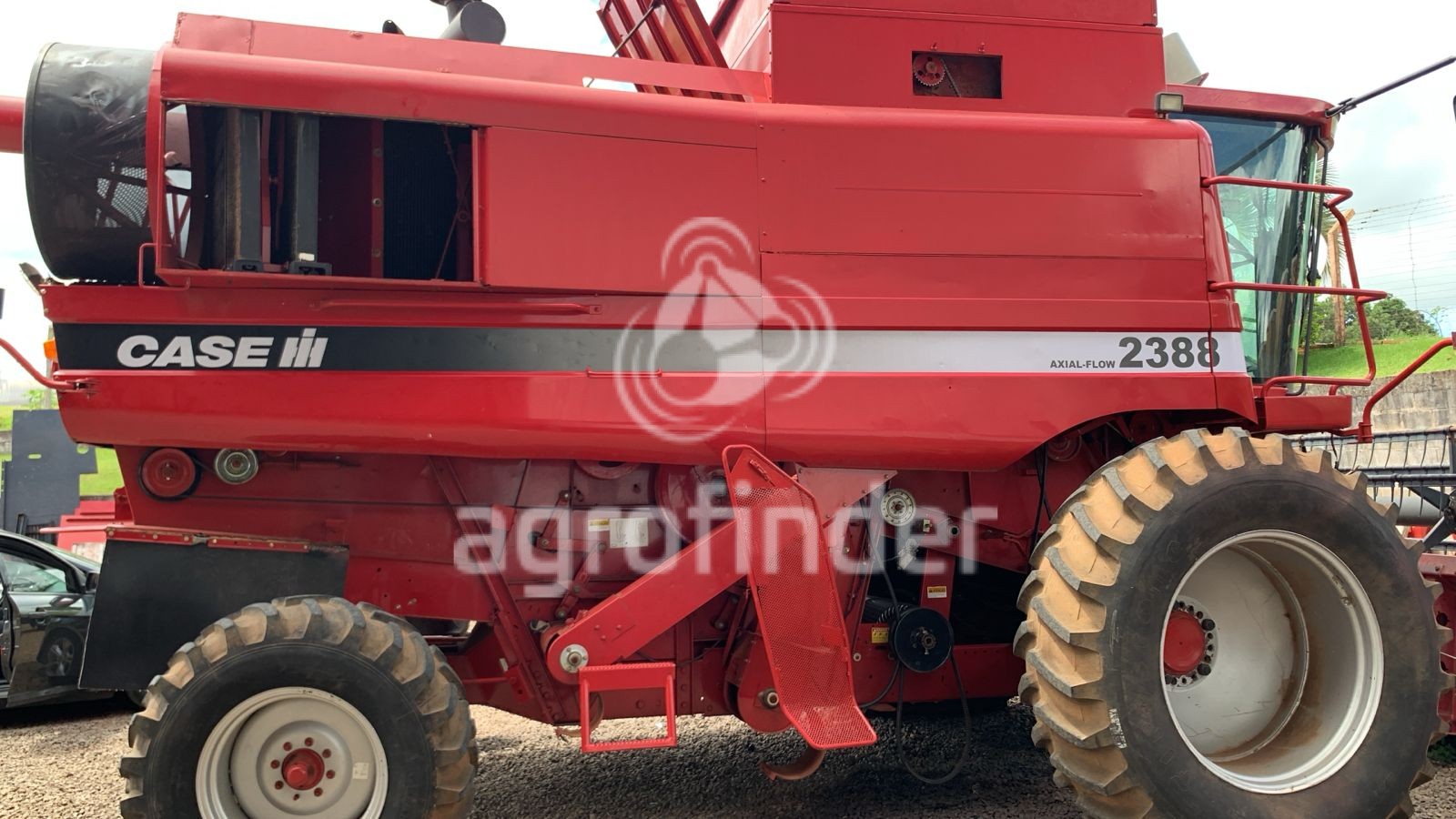 Colheitadeira Case Axial Flow 2388 ano 2004