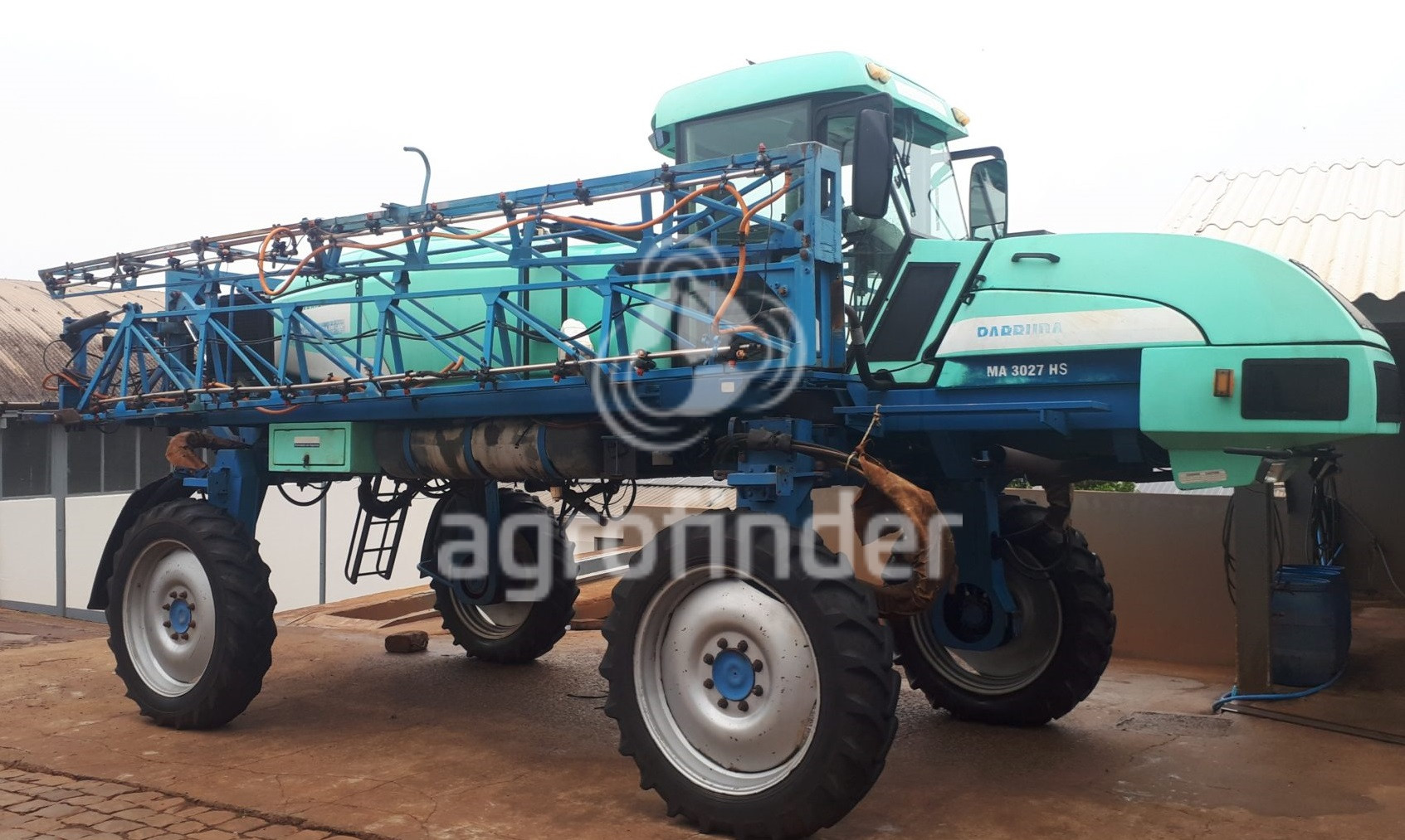 Pulverizador Autopropelido Montana  Parruda MA 3027 ano 2005