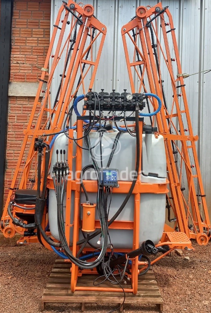 Pulverizador hidraúlico Jacto Condor 800 Ano 2018