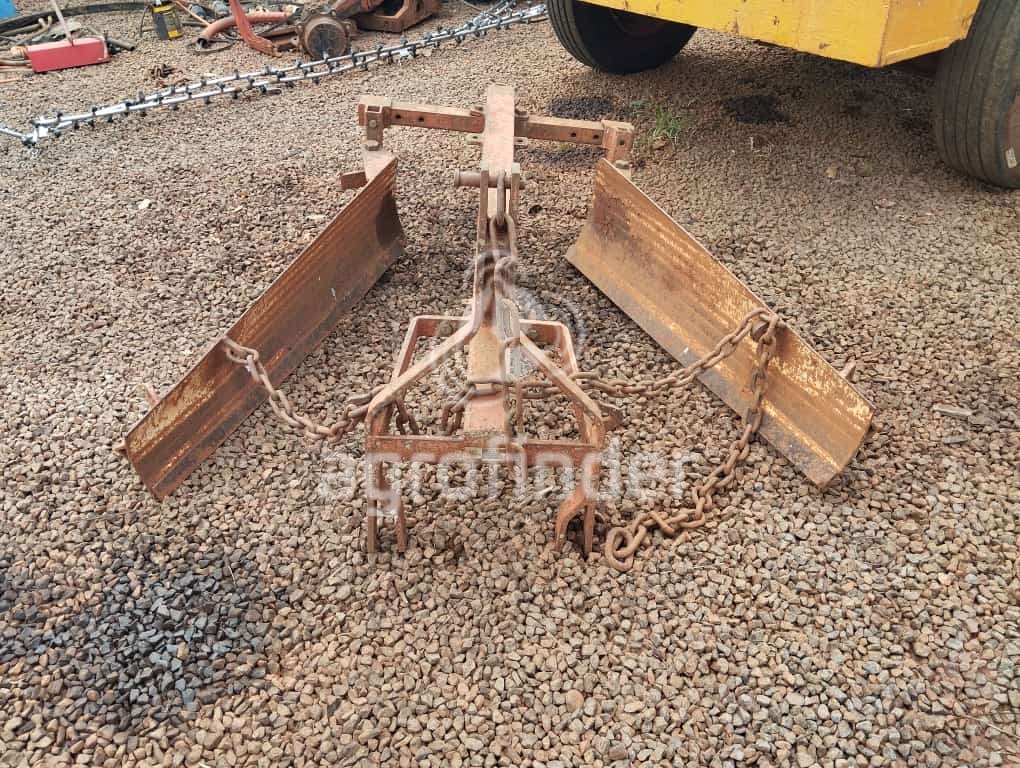 Trator Agrale 4100 ano 1975