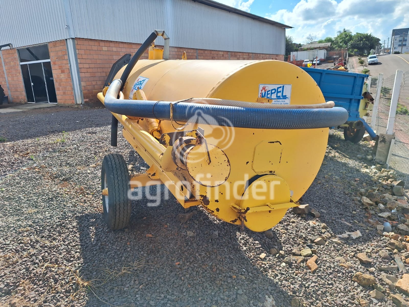 Distribuidor de sólidos líquidos Mepel Daol Ano 2004