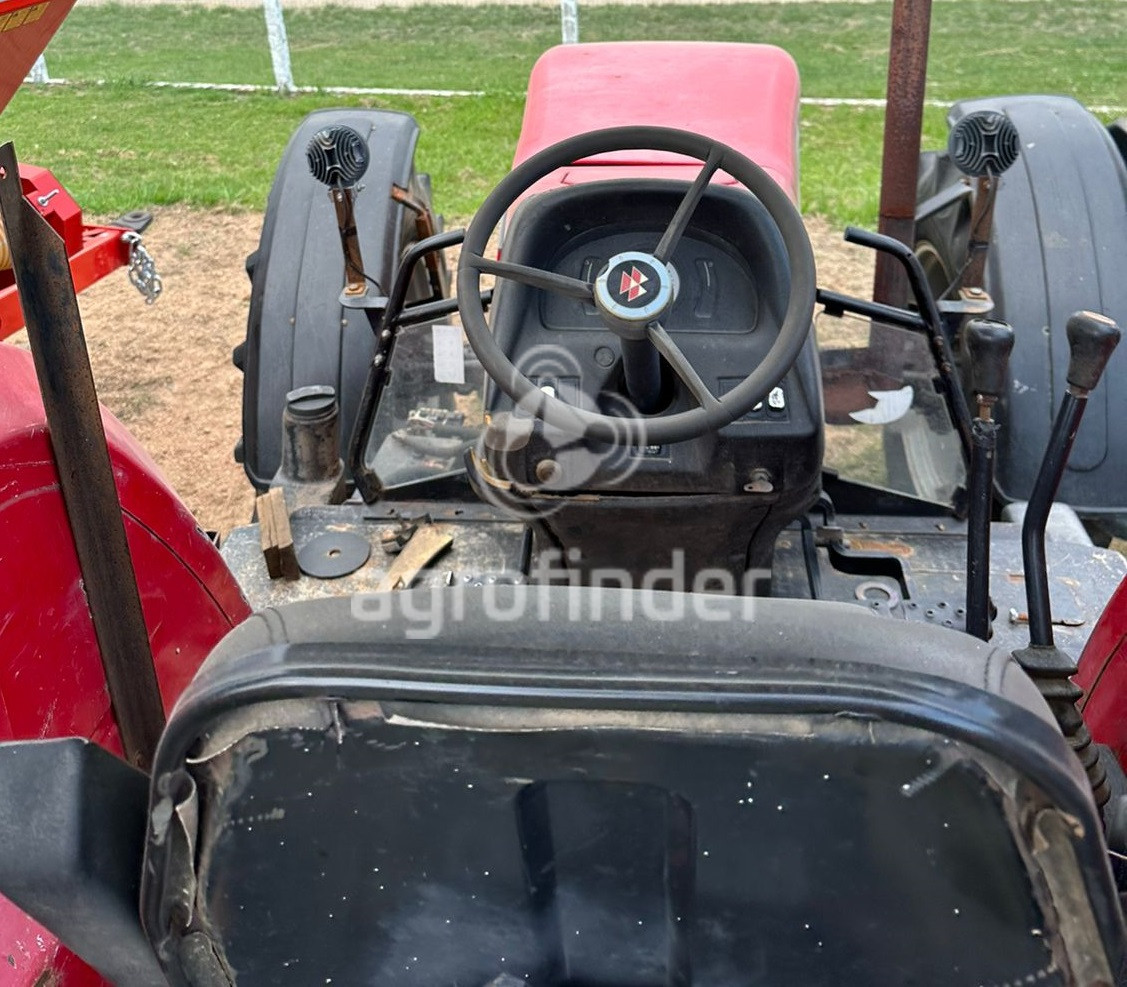 Trator Massey Ferguson 4297 ano 2014