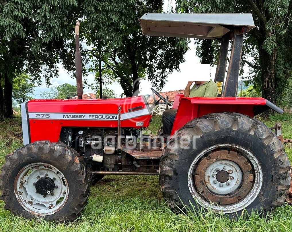 Trator Massey Ferguson  275 ano 2001