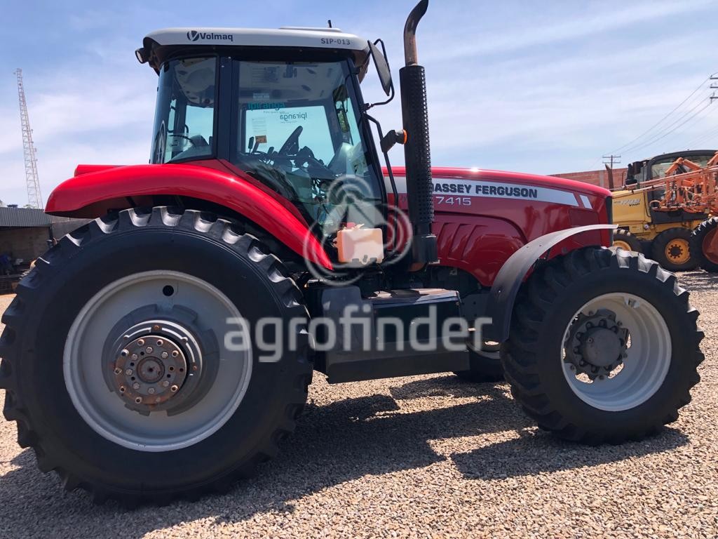 Trator Massey Ferguson 7415 Ano 2011
