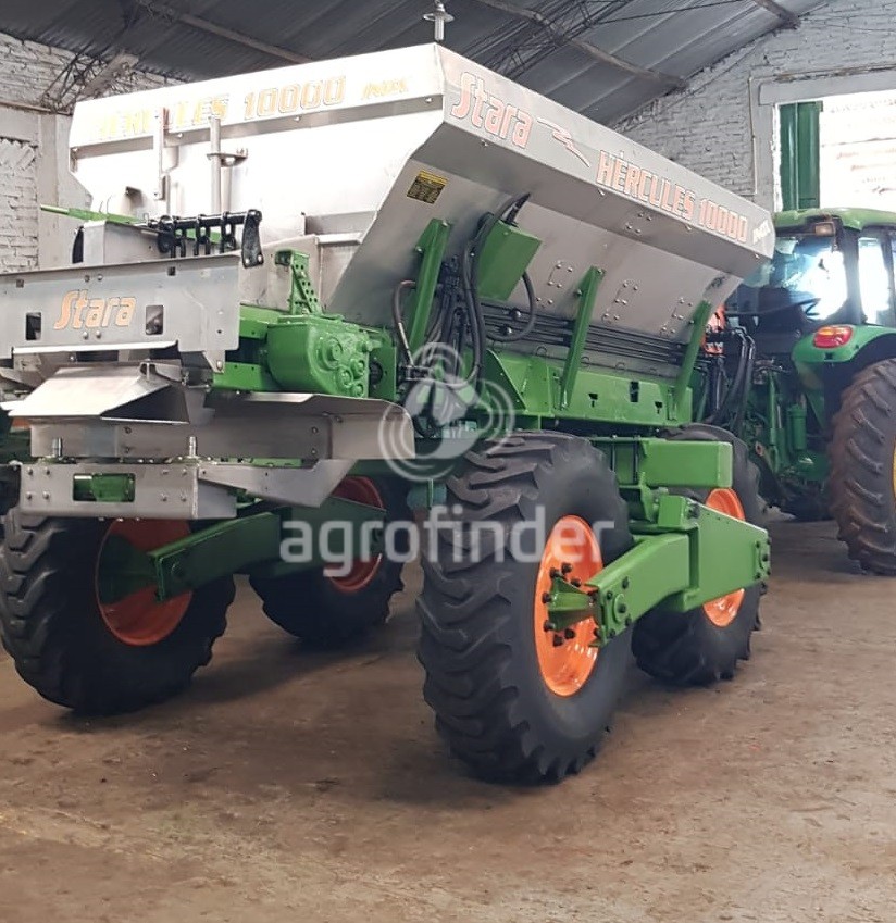 Distribuidor de Sólidos Stara Hércules 10000 Ano 2012