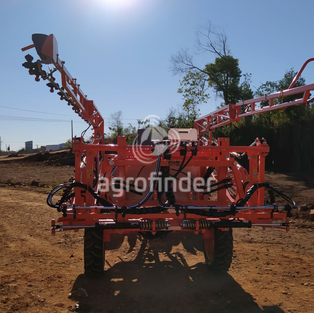 Pulverizador de Arrasto Unifort 2000 L Cross Ano 2023