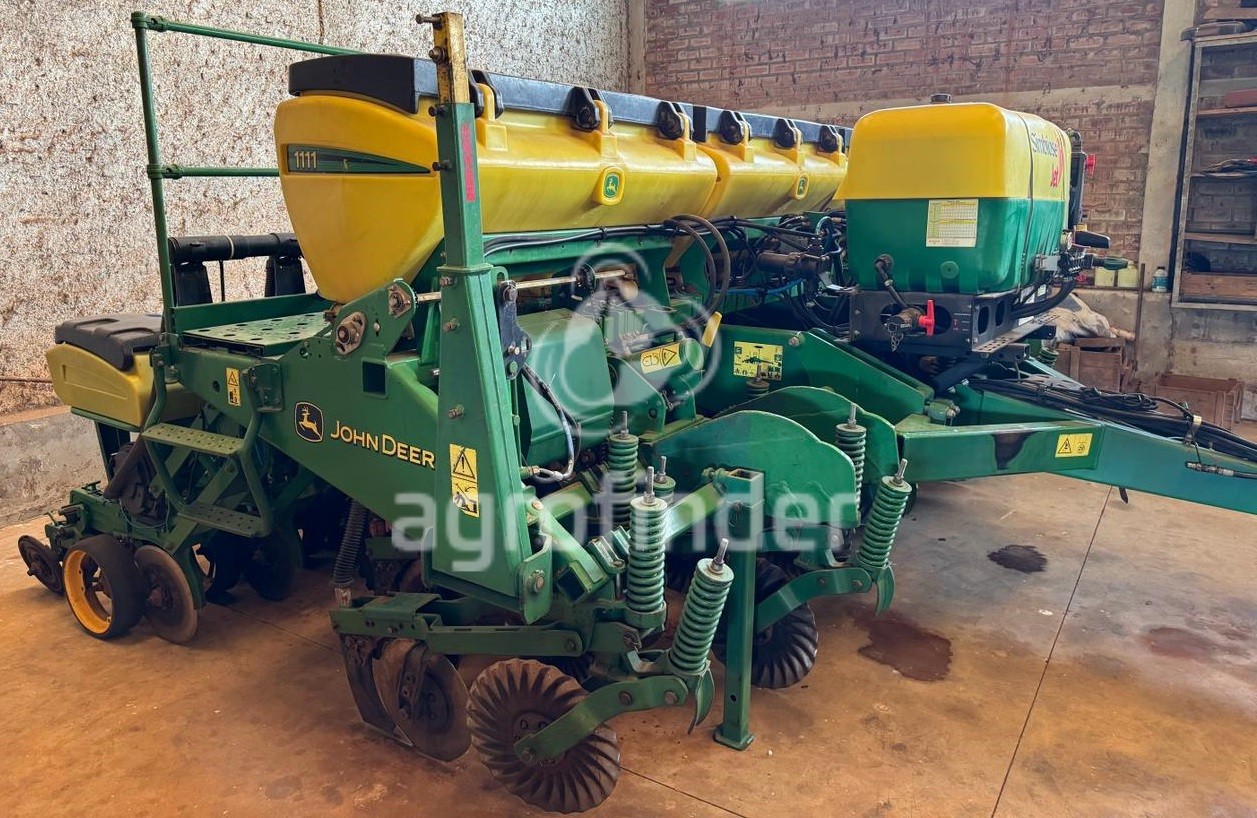Plantadeira de Verão John Deere 1111 ano 2012