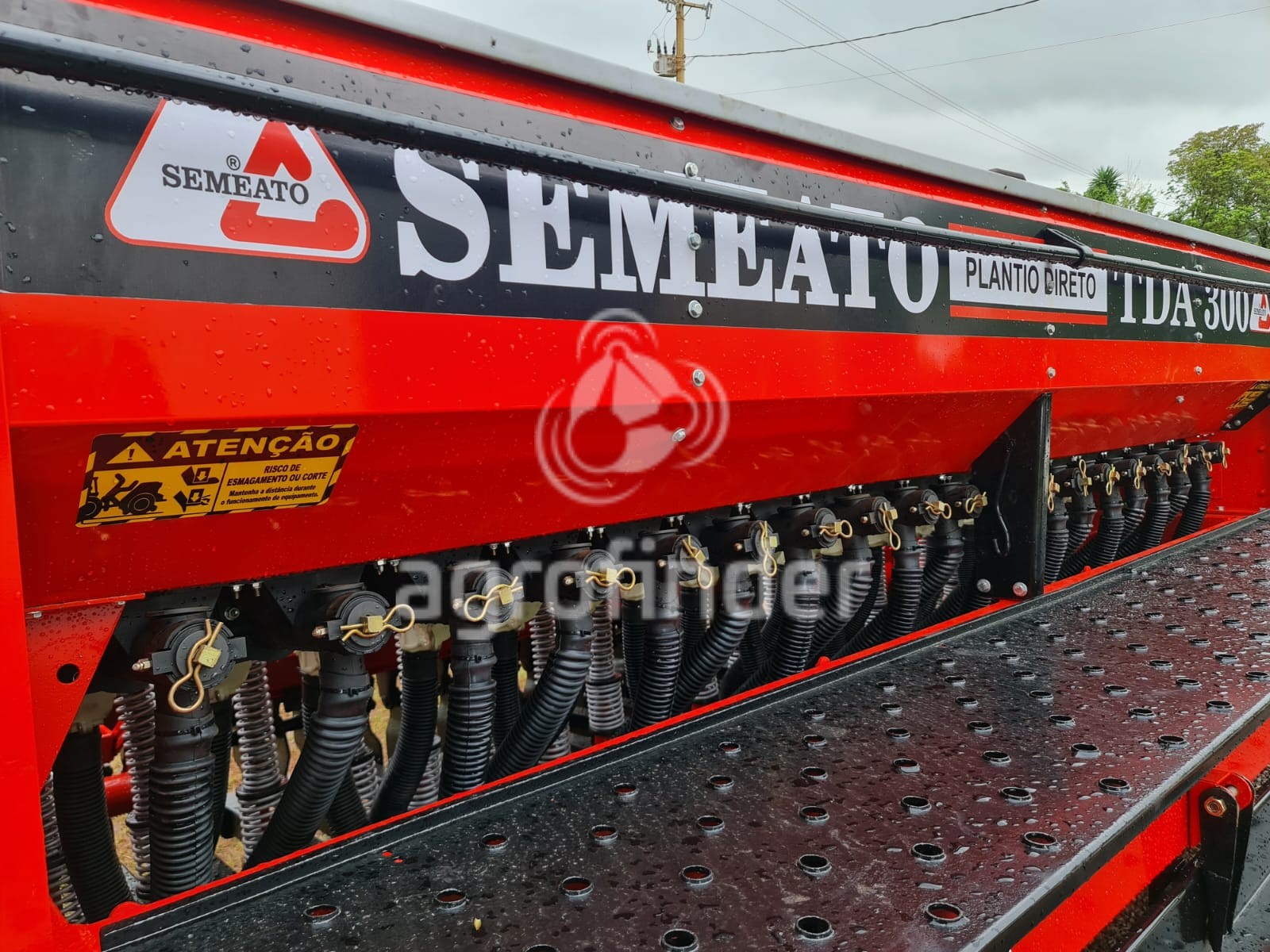 Plantadeira de inverno Semeato TDA 300 Ano 1990