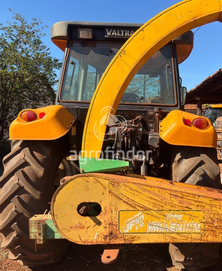 Trator Valtra A 950 ano 2015