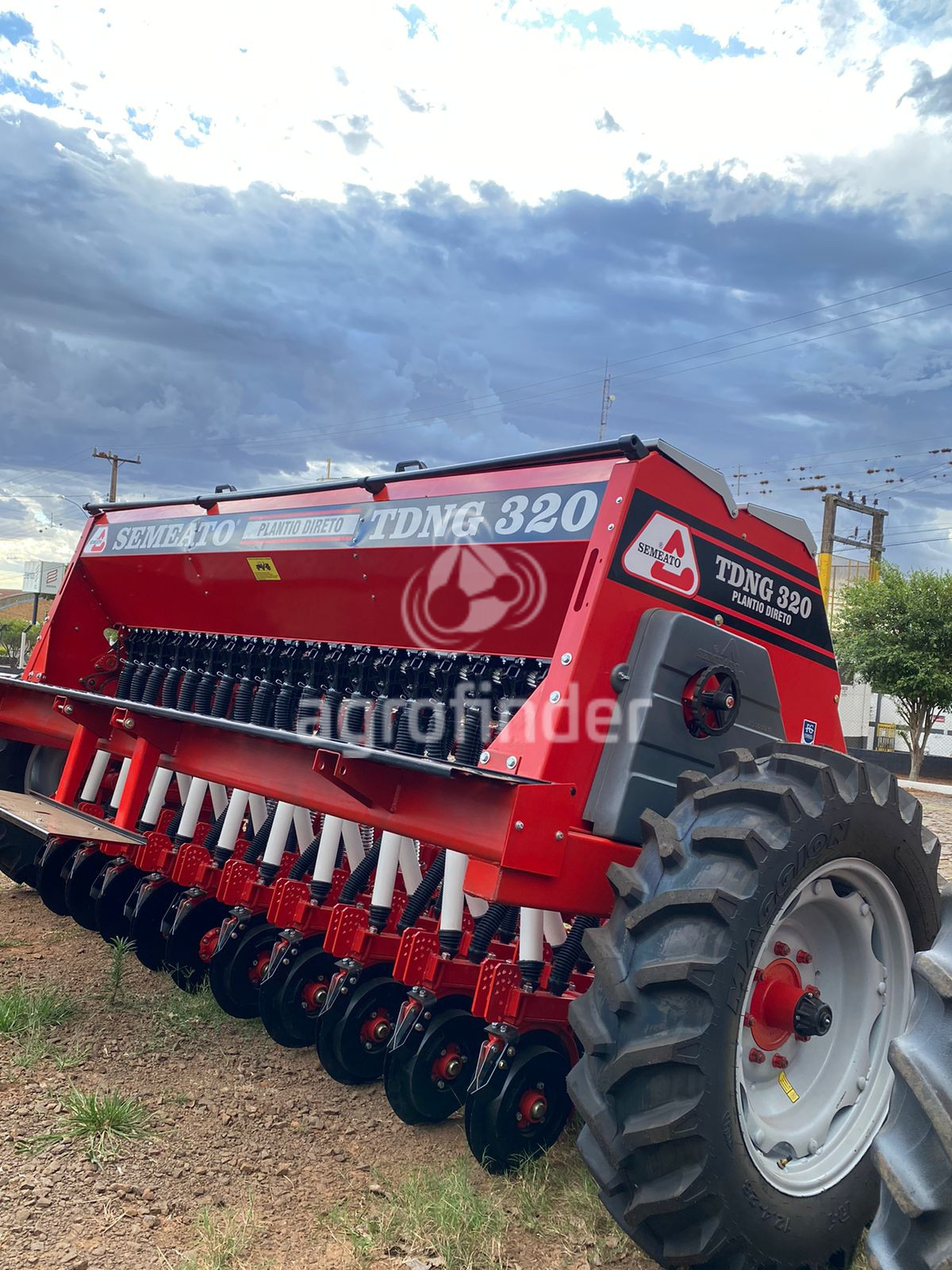 Plantadeira de Inverno  Semeato TDNG 320  ano 2008