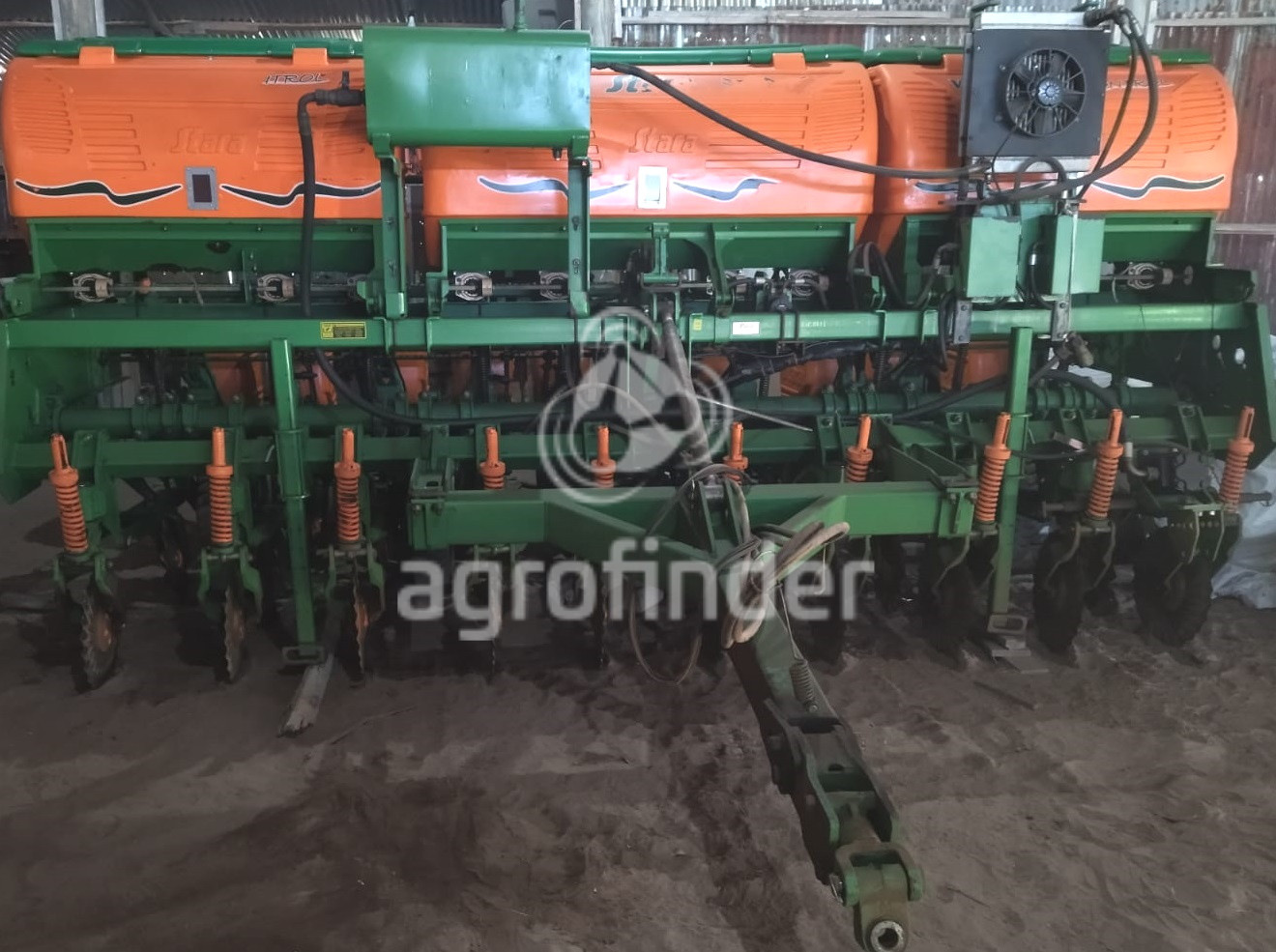 Plantadeira de Verão Stara Victória 4050 Control Ano 2010-2011