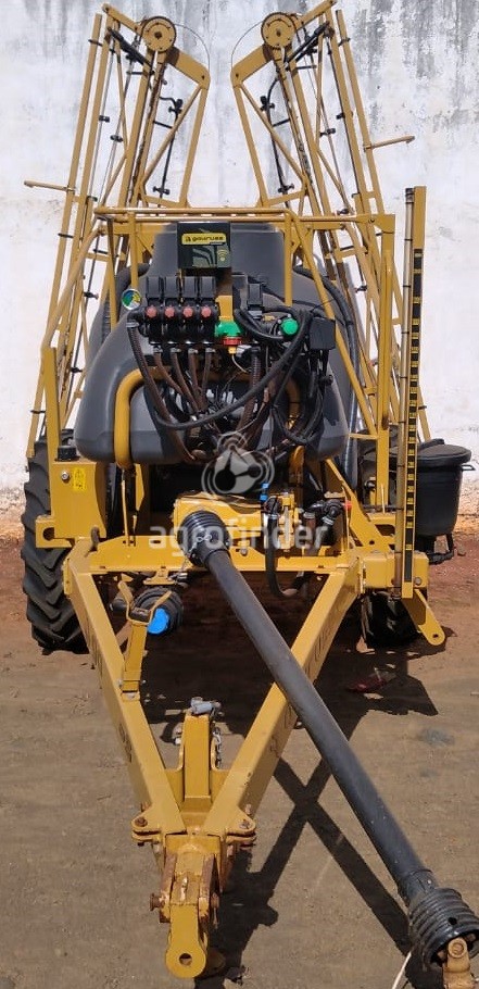 Pulverizador de arrasto Gauruss 2000 ano 2022